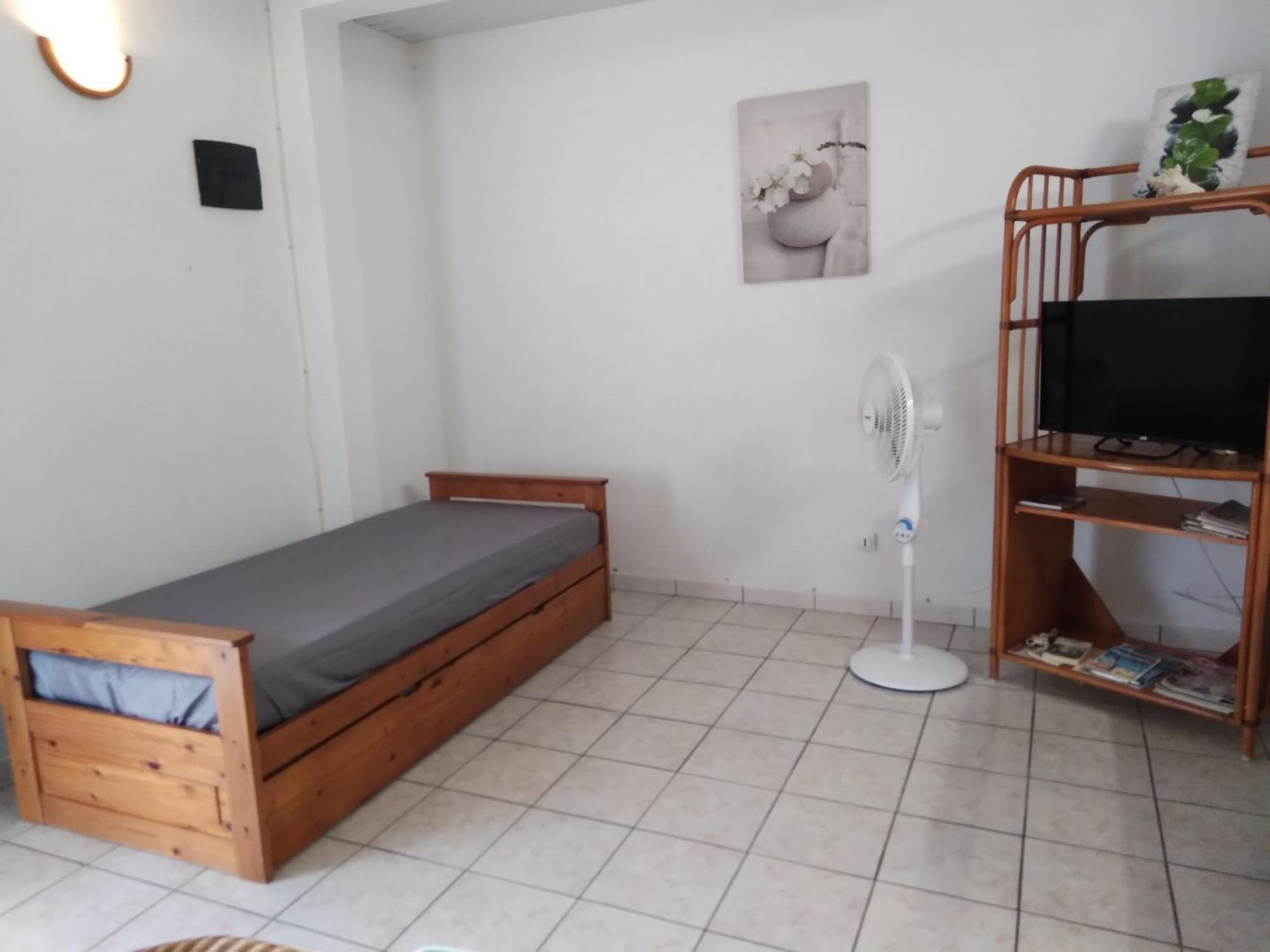 F2 Rez De Jardin Carbet Apartment Le Carbet Luaran gambar